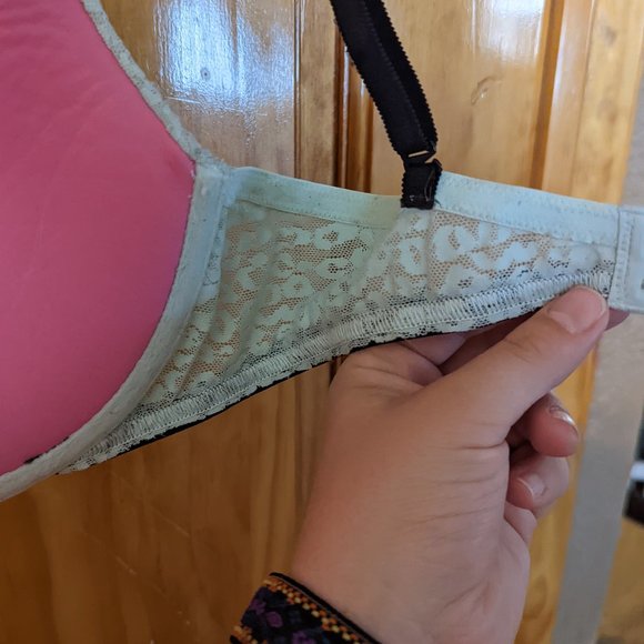 Victoria's Secret PINK Push Up - Picture 12 of 13